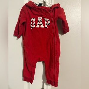 Baby gap red infant outerwear